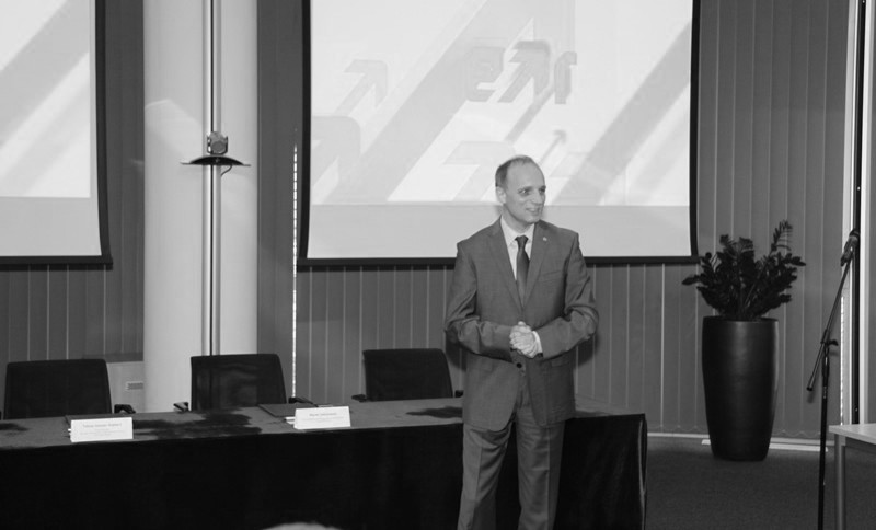 Umowa na budowę wytwórni tlenu dla Projektu EFRA