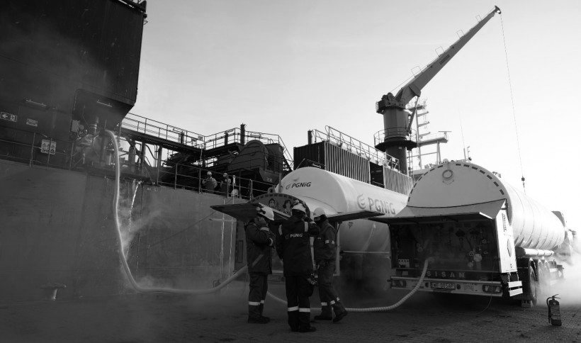 Bunkrowanie LNG w Szczecinie - zdjęcie 3.JPG