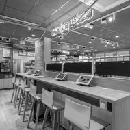 Tablety, na których można np. zamówić nagrody w programie premiowym Navigator czy sprawdzić trasę dojazdu